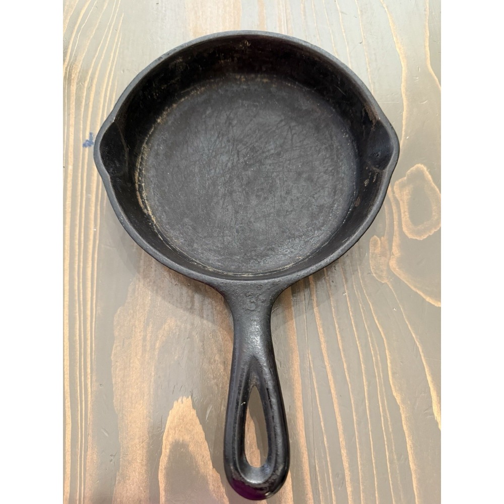 Vintage Wagner Ware Sidney O Cast Iron Skillet 10531 6 1/2 Inches